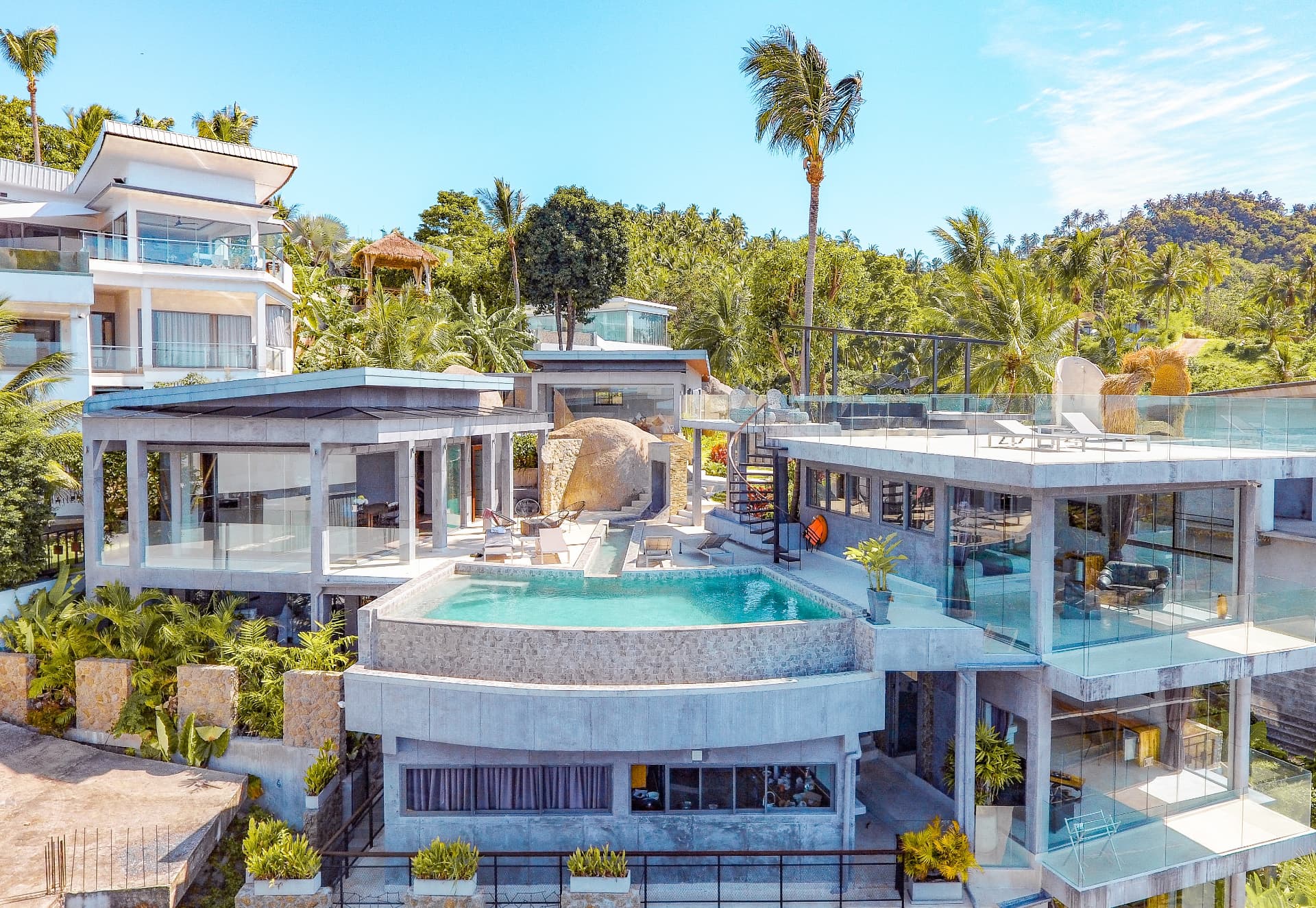 Aerial view of the Paradise Villa estate with its infinity pool above Chaweng Noi
