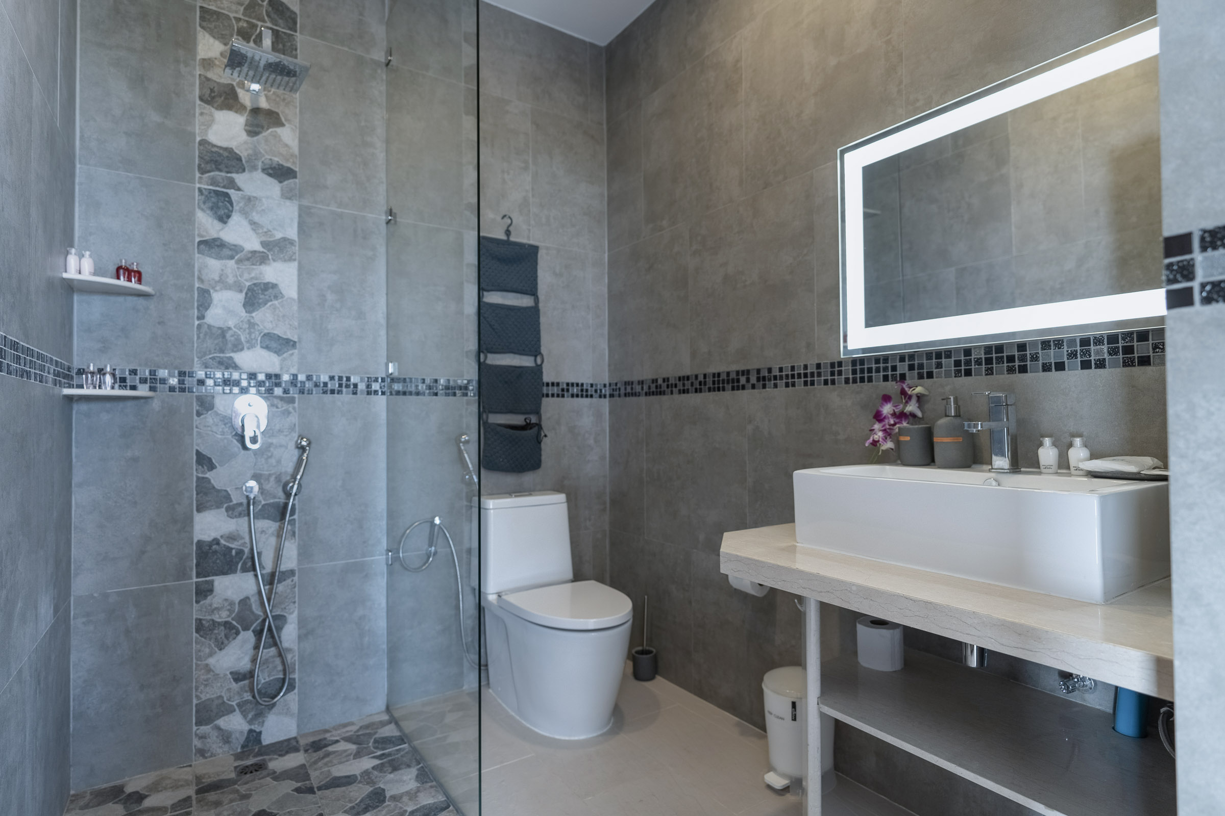 Ensuite bathroom