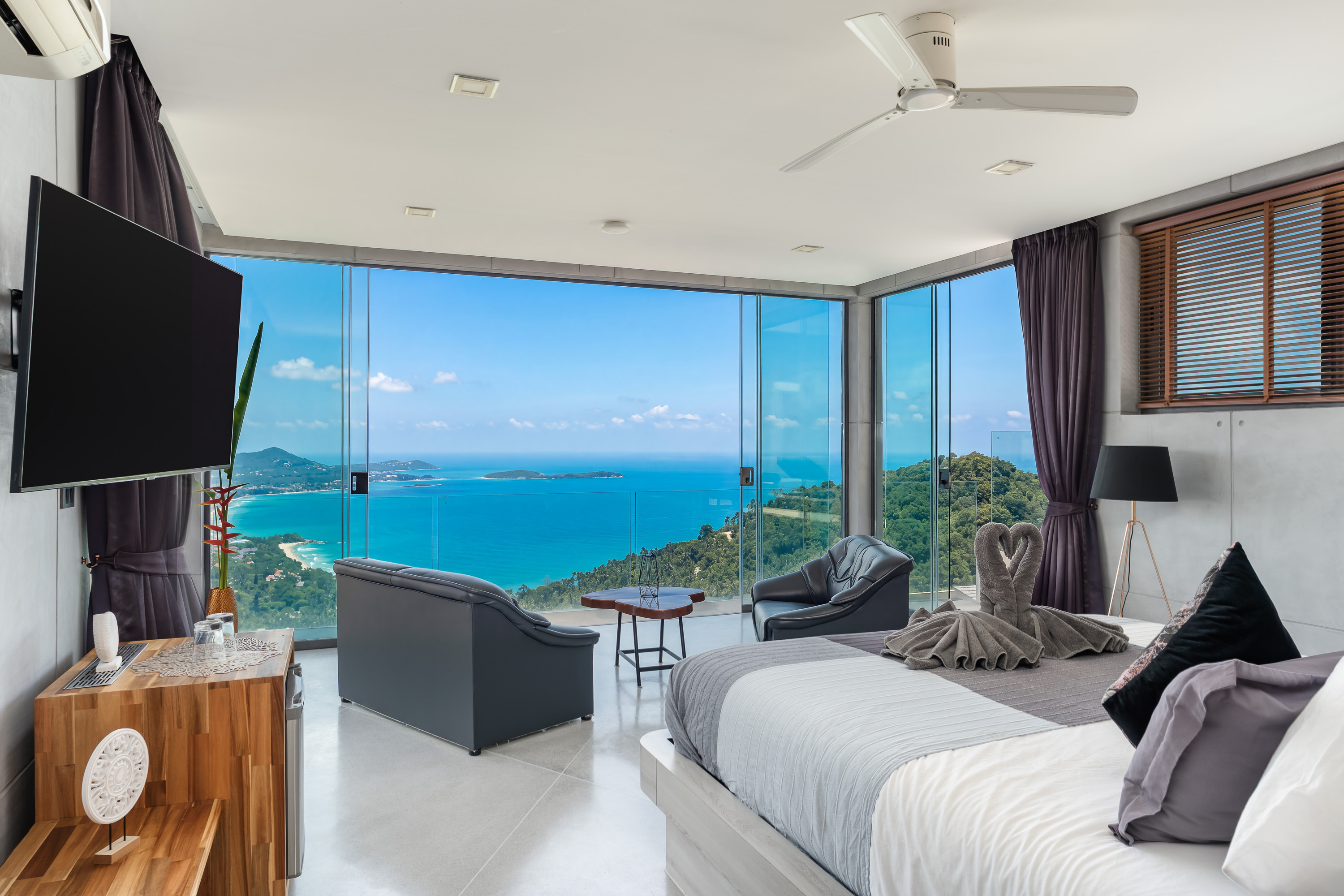 Bedroom suite with garden and sea views